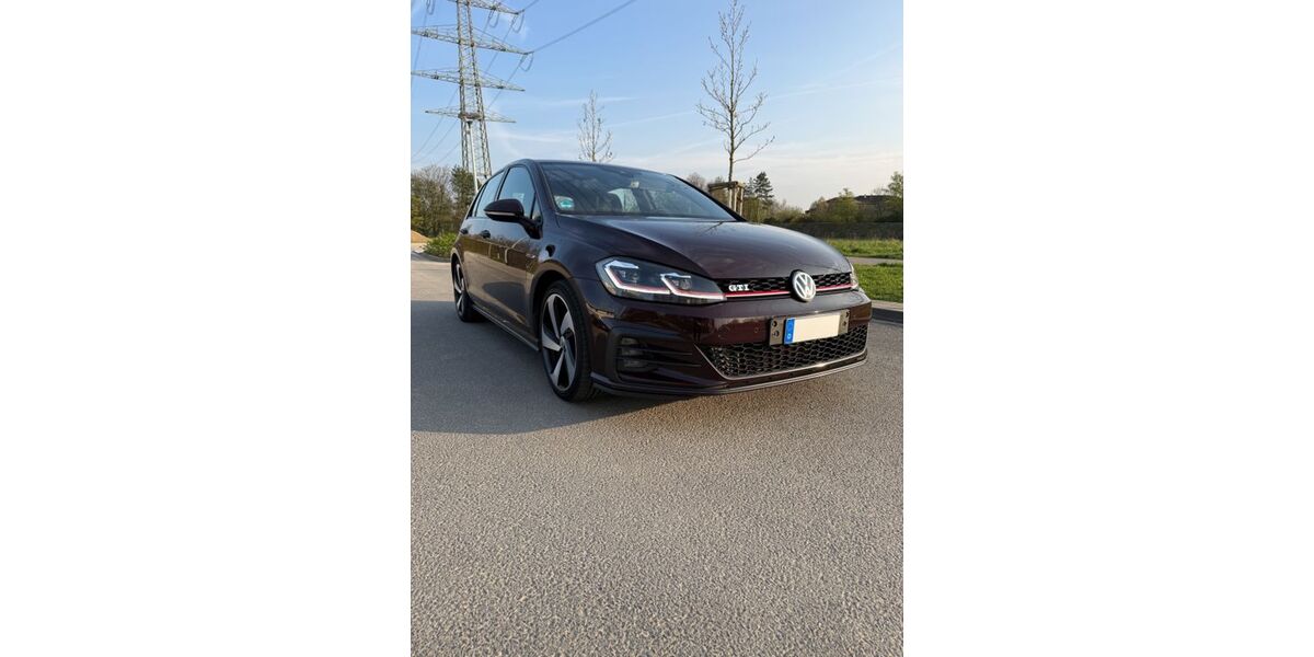 VW Golf 107.500 km 19.900 &euro; Monheim 40789