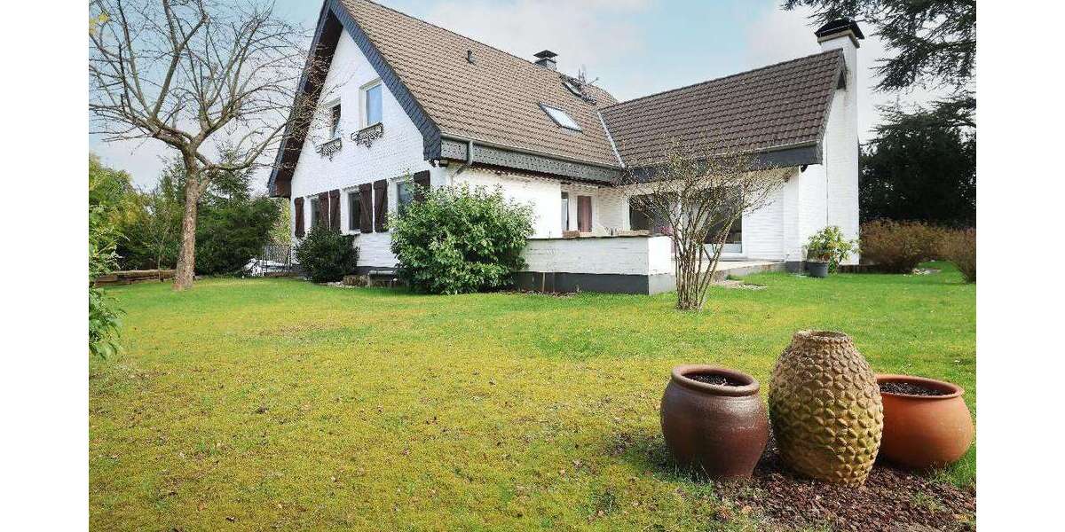 Einfamilienhaus Solingen Burg - 8 Zimmer, 181 m&sup2;, 689.000&euro; | Angebot:26028967