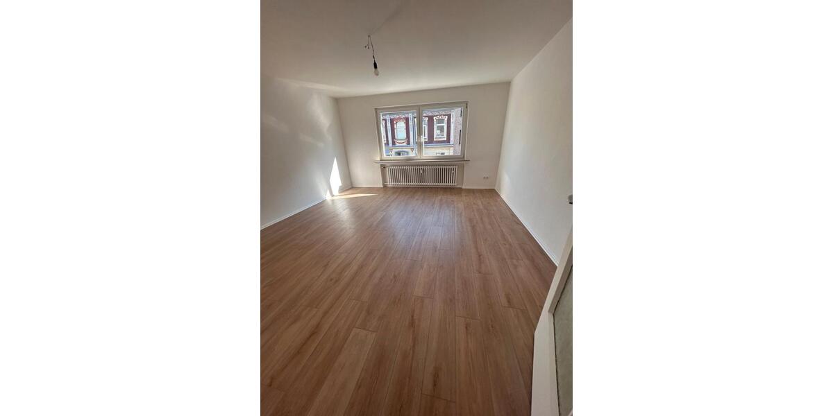 Etagenwohnung Duisburg Mittelmeiderich - 2 Zimmer, 61 m&sup2;, 550&euro; | Angebot:27564920