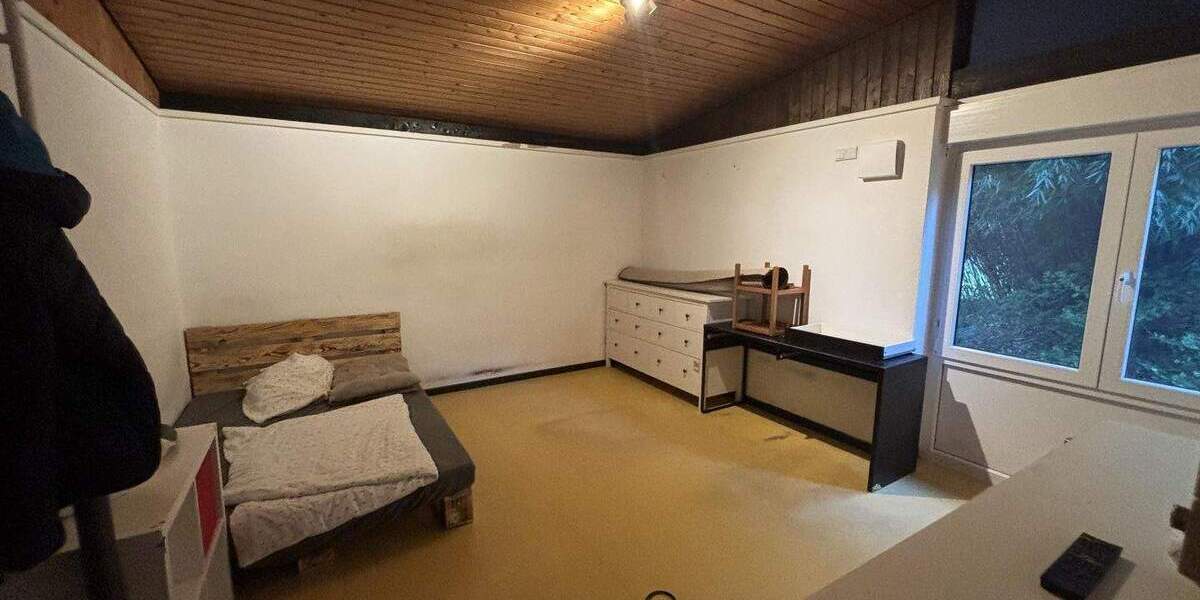 Einfamilienhaus Krefeld Hülser Berg - 1 Zimmer, 1.100.000&euro; | Angebot:25693383