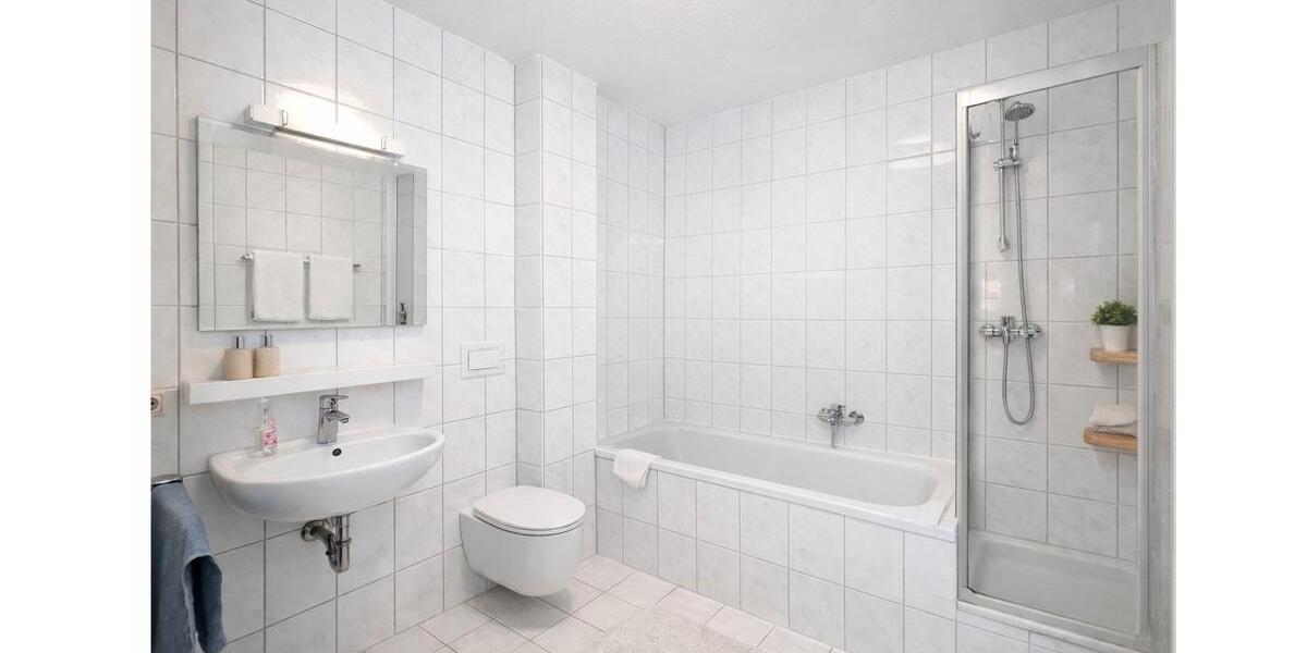 Etagenwohnung Dormagen Broich - 3 Zimmer, 61 m&sup2;, 920&euro; | Angebot:26026032