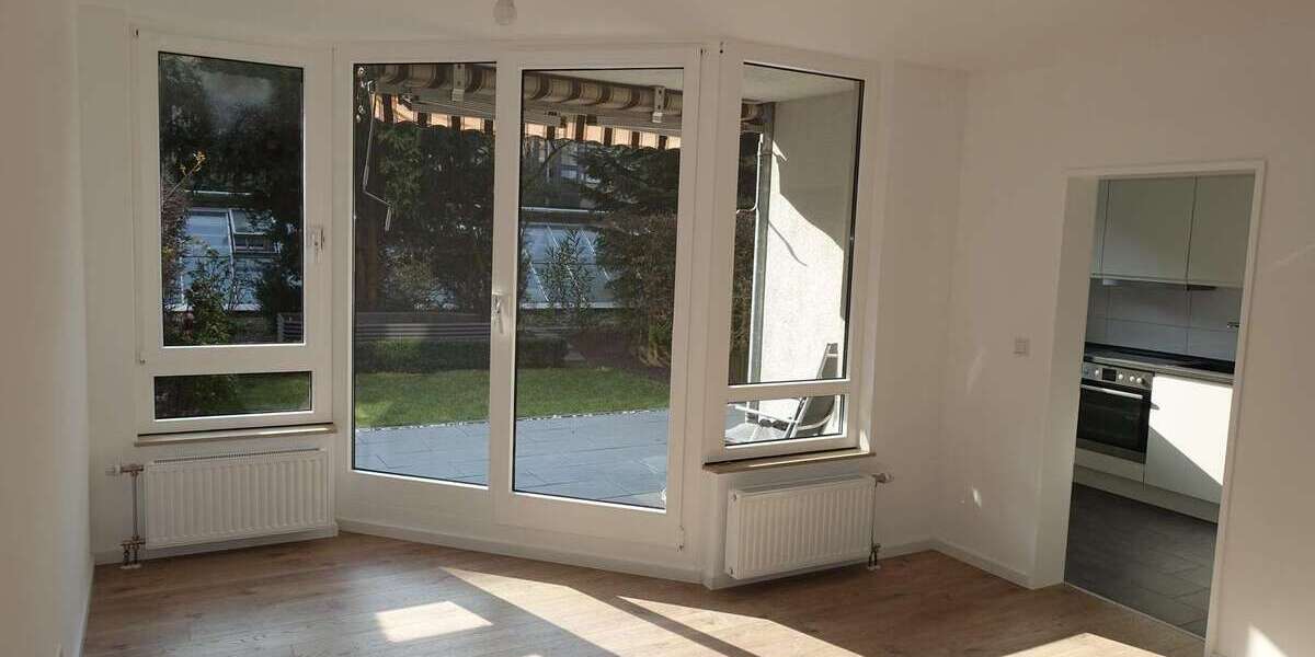 Etagenwohnung Krefeld Krefeld-Mitte - 2 Zimmer, 65 m&sup2;, 725&euro; | Angebot:26032446