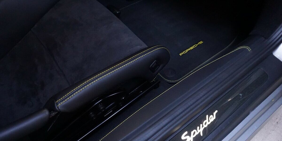 Porsche Cayman 718 Spyder PCCB 918 PDLS+ Approved 7.890 km 118.900 &euro; Wuppertal 42327