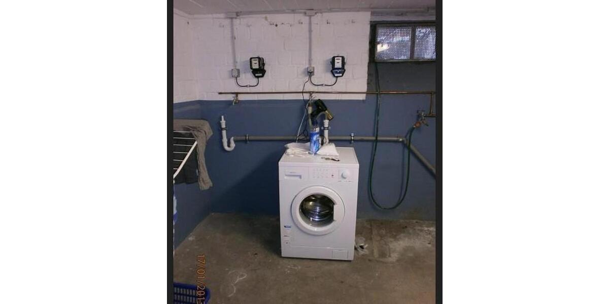 Etagenwohnung Duisburg Mittelmeiderich - 4 Zimmer, 100 m&sup2;, 579&euro; | Angebot:25988824