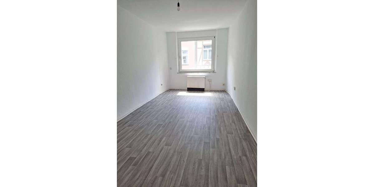 Etagenwohnung Essen Huttrop - 2.5 Zimmer, 43 m&sup2;, 490&euro; | Angebot:26975418