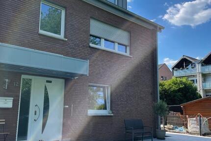 Haus Moers Schwafheim - 7 Zimmer, 215 m&sup2;, 665.000&euro; | Angebot:26941541