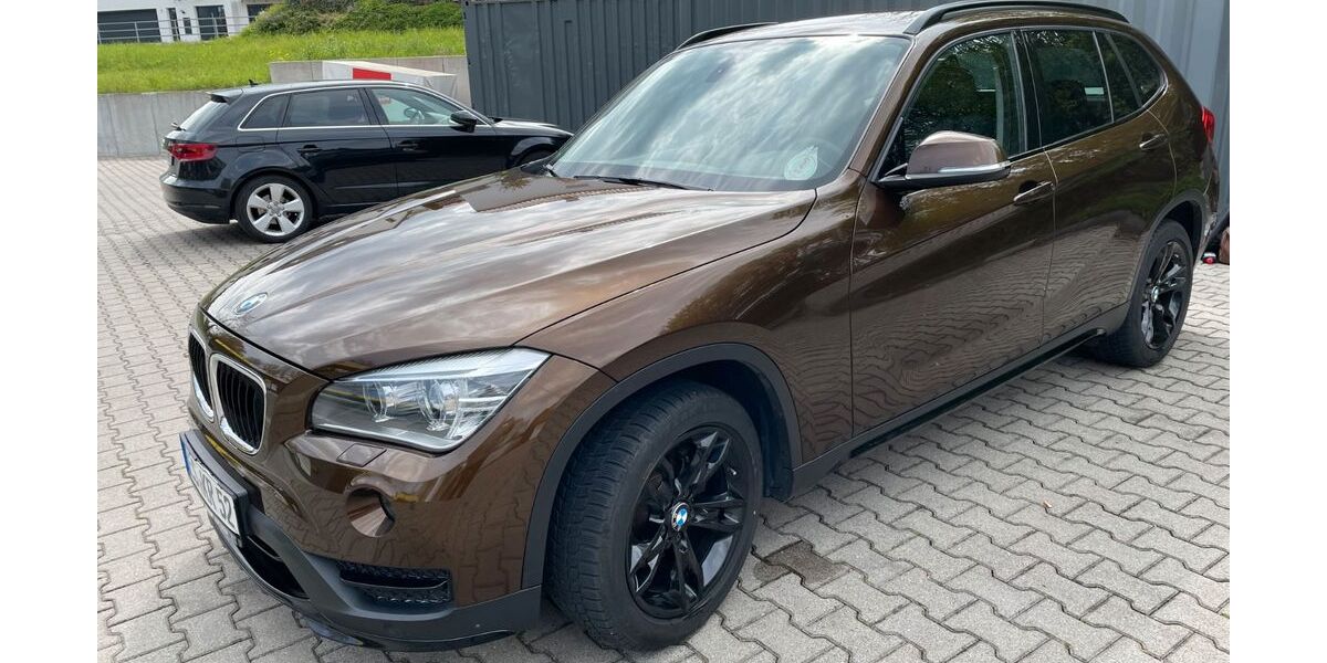 BMW X1 94.000 km 14.900 &euro; Düsseldorf 40627
