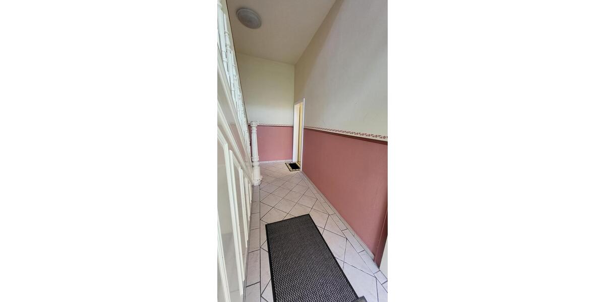 Etagenwohnung Solingen Wald - 2 Zimmer, 54 m&sup2;, 594&euro; | Angebot:25956772