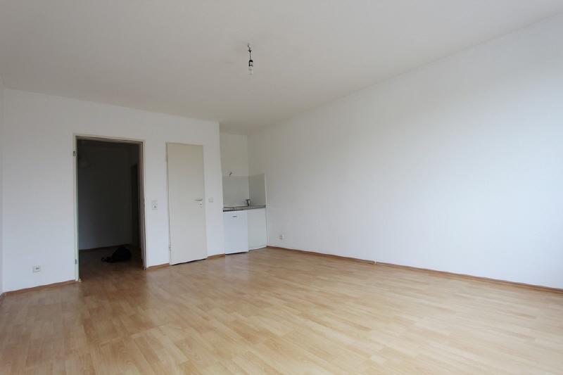 Etagenwohnung Düsseldorf Stadtbezirk 3 - 1 Zimmer, 27 m&sup2;, 549&euro; | Angebot:25590539
