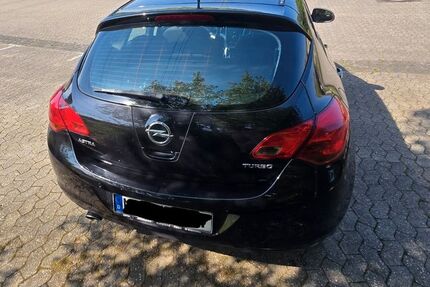 Opel Astra 136.260 km 3.300 &euro; Erkrath 40699