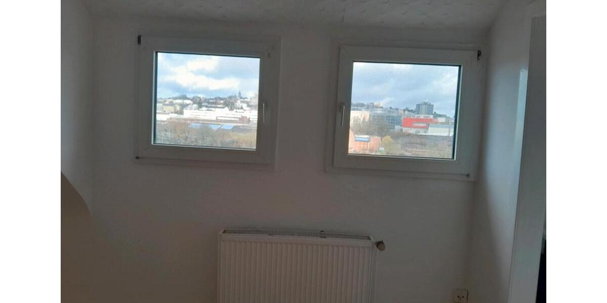 Dachgeschoßwohnung Remscheid Remscheid-Süd - 2 Zimmer, 98 m&sup2;, 1.000&euro; | Angebot:25709780