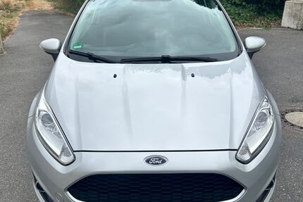 Ford Fiesta 114.800 km 5.299 &euro; Dormagen 41542