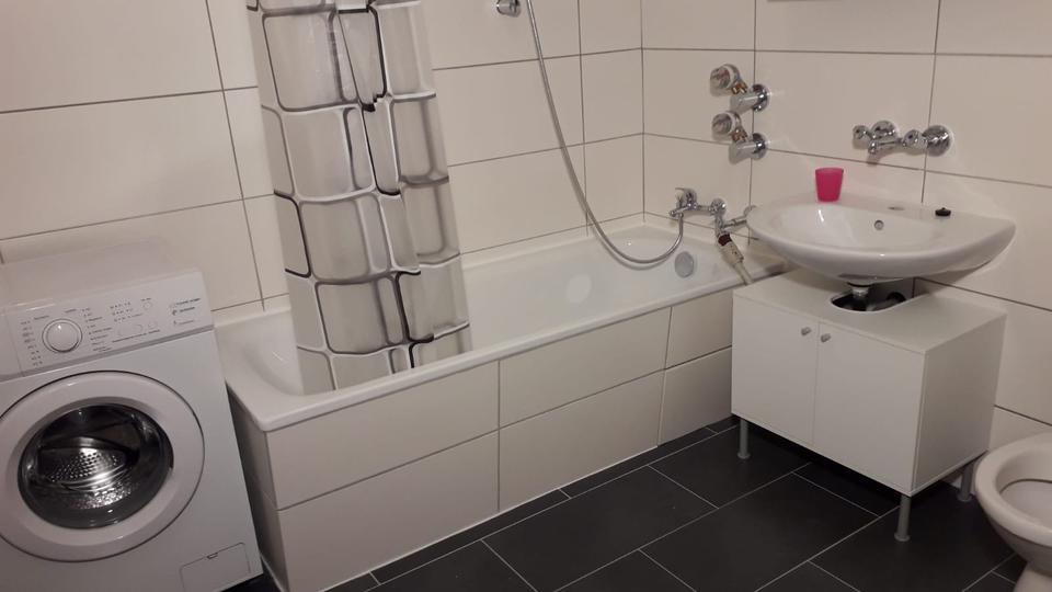 Etagenwohnung Duisburg Essenberg - 2.5 Zimmer, 68 m&sup2;, 540&euro; | Angebot:27539263