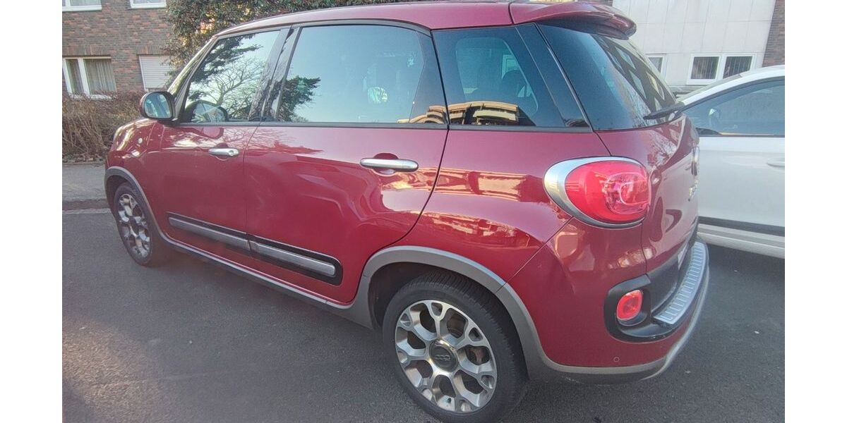 Fiat 500L 130.000 km 4.500 &euro; Erkrath 40699