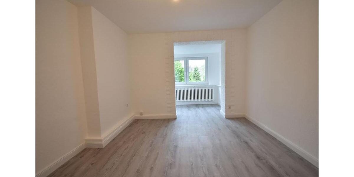 Etagenwohnung Duisburg Mittelmeiderich - 3 Zimmer, 72 m&sup2;, 645&euro; | Angebot:18971901