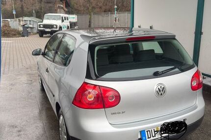 VW Golf 190.000 km 2.499 &euro; Duisburg 47053