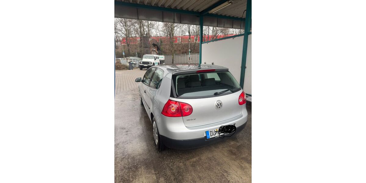 VW Golf 190.000 km 2.499 &euro; Duisburg 47053