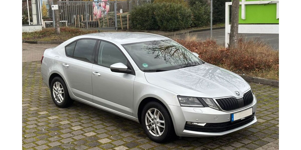 Skoda Octavia 95.000 km 12.700 &euro; Wuppertal 42277