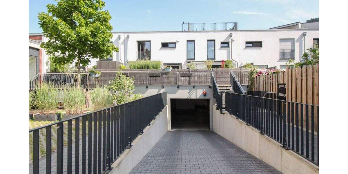Reihenmittelhaus Düsseldorf Bilk - 4 Zimmer, 146 m&sup2;, 1.399.000&euro; | Angebot:25750364