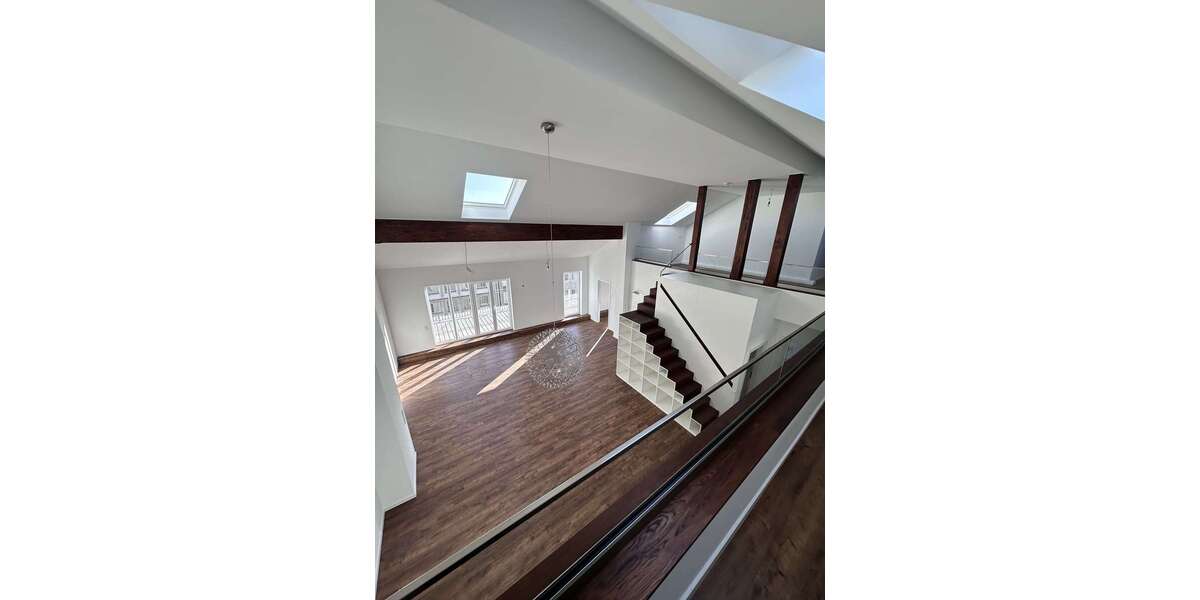 Etagenwohnung Düsseldorf Stadtmitte - 4 Zimmer, 183 m&sup2;, 3.150&euro; | Angebot:27218000