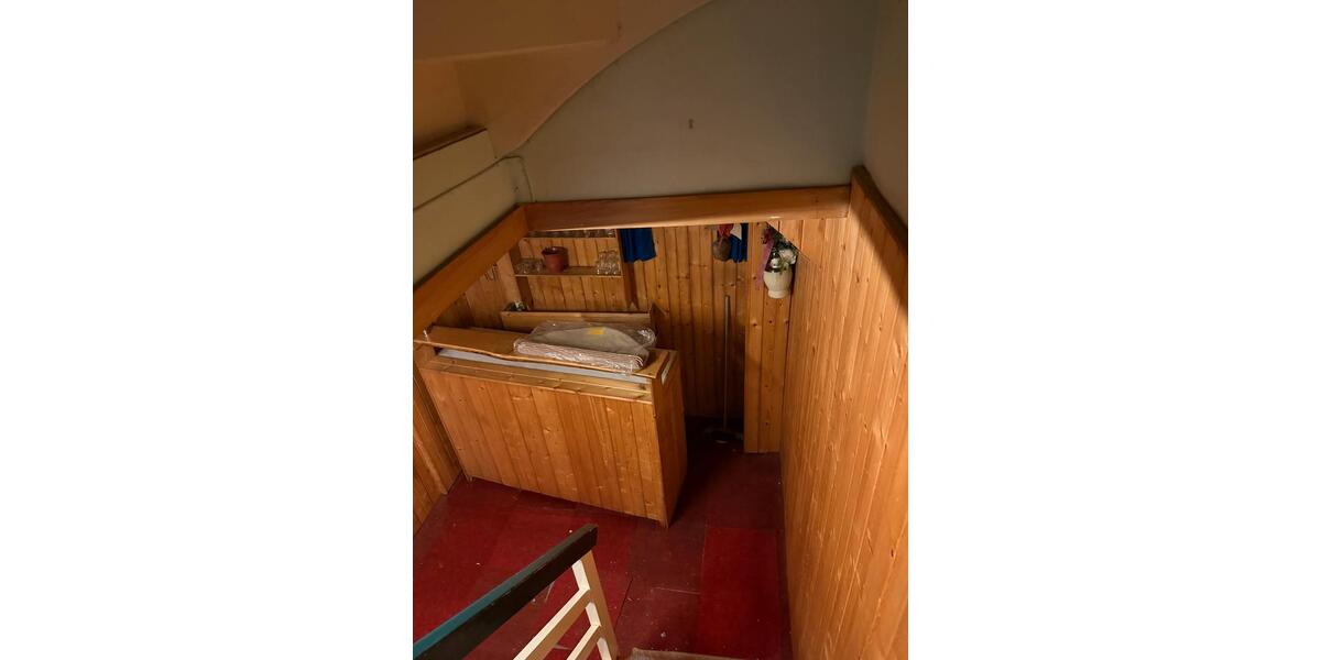 Reihenhaus Willich - 7 Zimmer, 130 m&sup2;, 350.000&euro; | Angebot:26037803