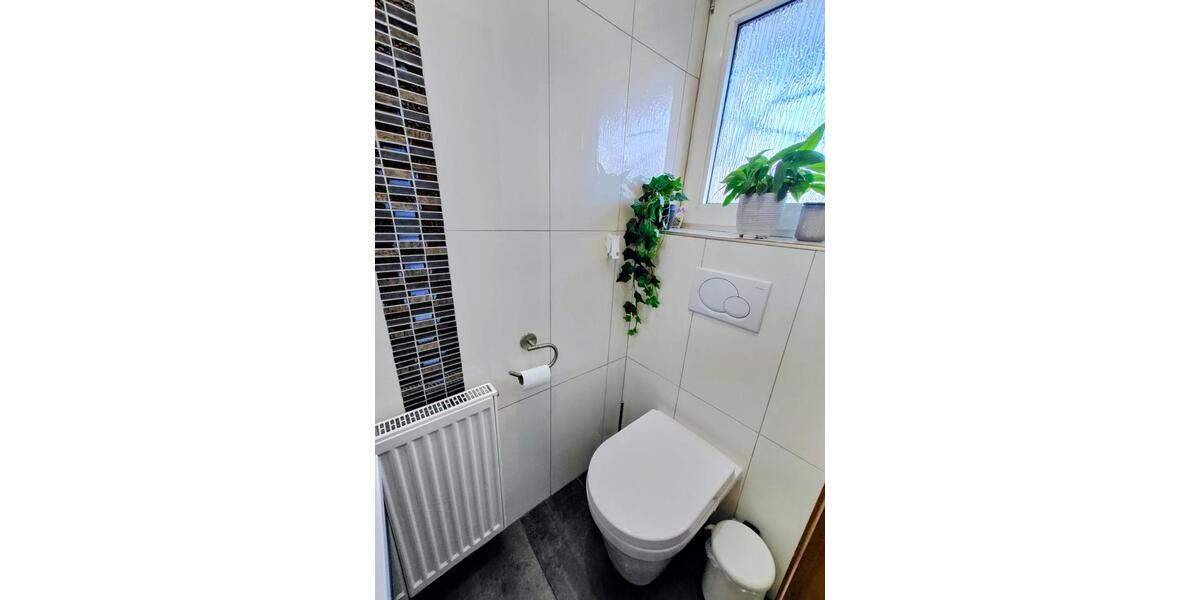 Reihenhaus Duisburg Rheinhausen - 8 Zimmer, 160 m&sup2;, 498.000&euro; | Angebot:25045833