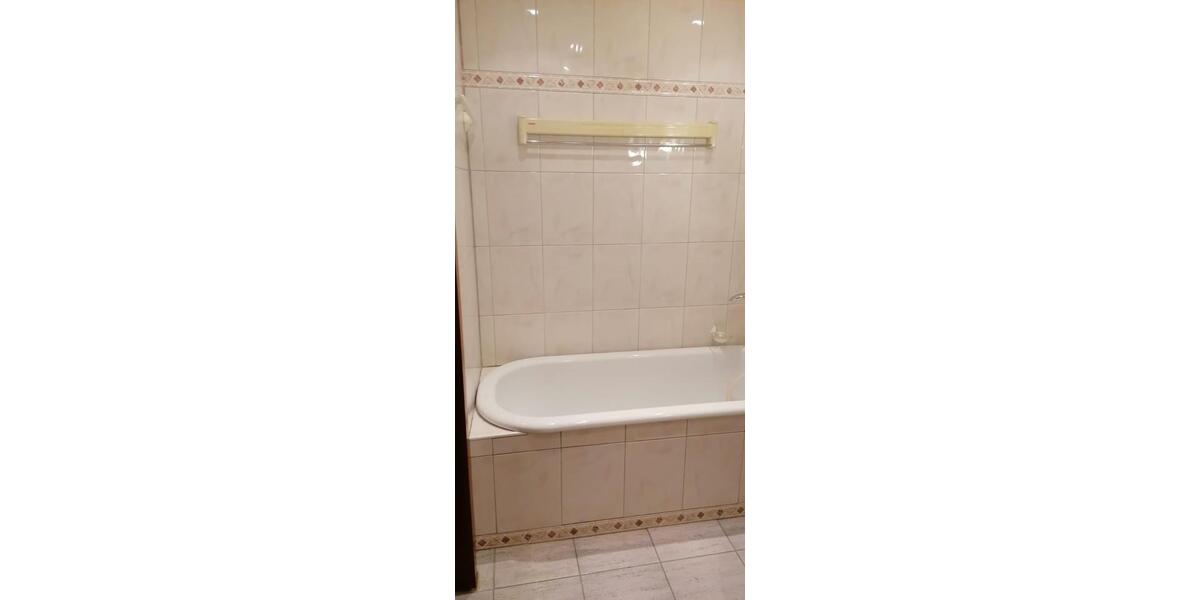 Hochparterre Ratingen Tiefenbroich - 2 Zimmer, 64 m&sup2;, 235.000&euro; | Angebot:26959481