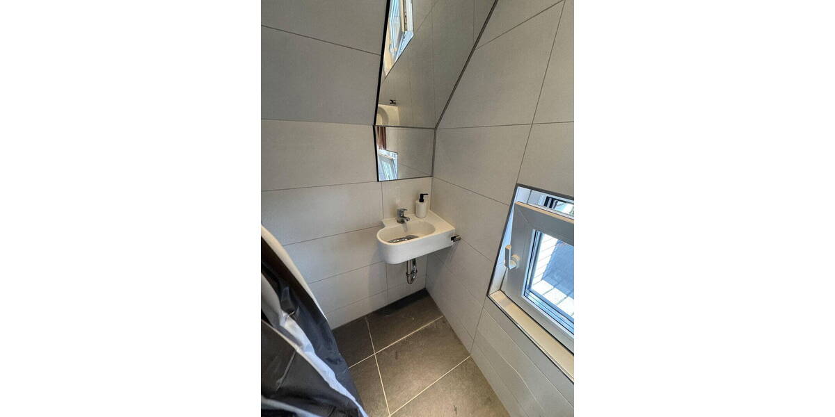 Etagenwohnung Düsseldorf Lohausen - 2 Zimmer, 80 m&sup2;, 1.400&euro; | Angebot:26511662