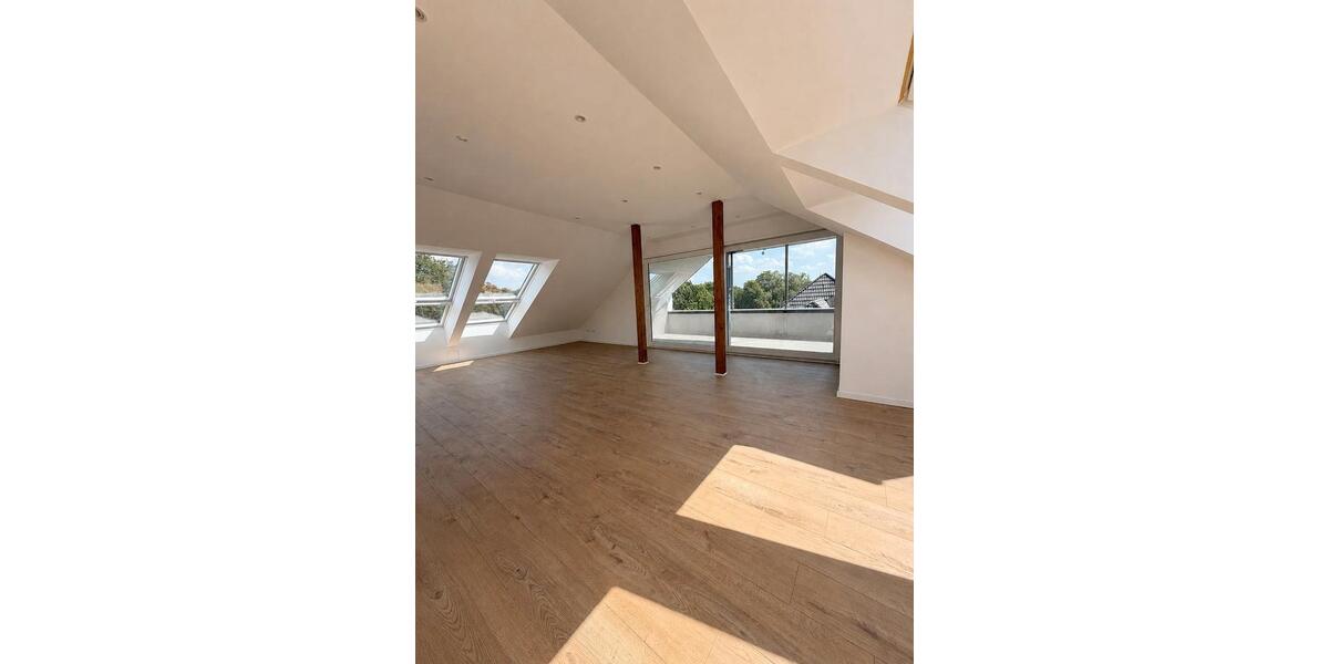 Etagenwohnung Duisburg Rheinhausen - 3 Zimmer, 136 m&sup2;, 1.190&euro; | Angebot:27553924