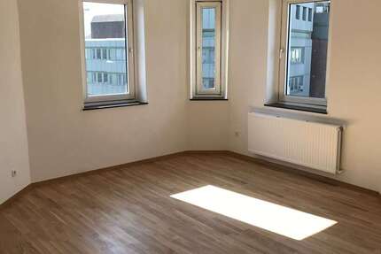 Wohnung Neuss Innenstadt - 2 Zimmer, 78 m&sup2;, 945&euro; | Angebot:27231632