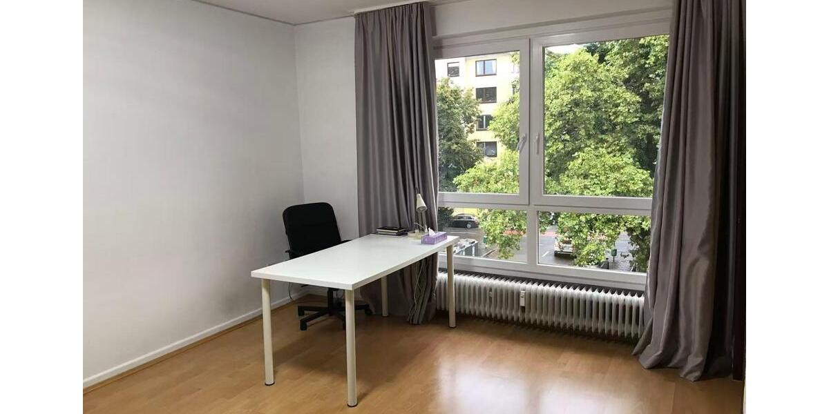 Etagenwohnung Düsseldorf Pempelfort - 1 Zimmer, 30 m&sup2;, 690&euro; | Angebot:25895257