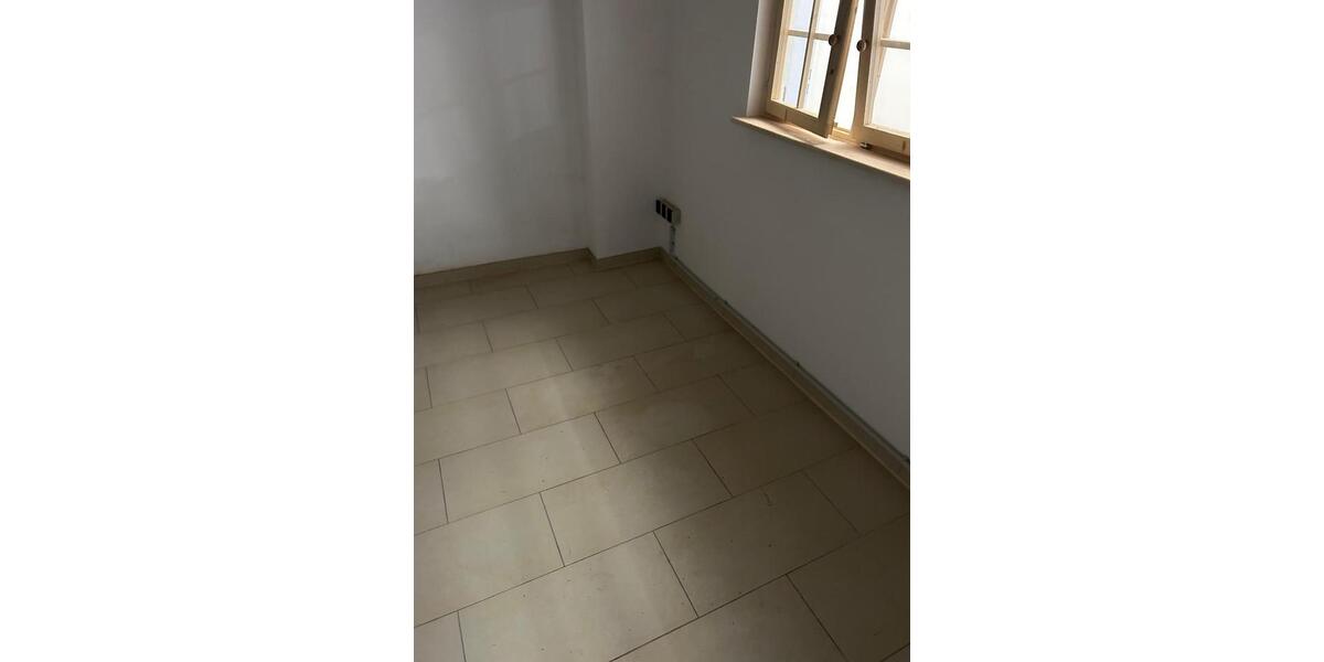 Gewerbeobjekt Solingen Wald - 620&euro; | Angebot:25356455