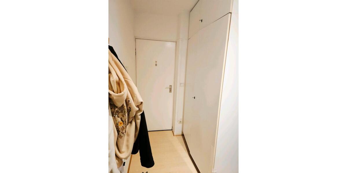 Etagenwohnung Düsseldorf Pempelfort - 1 Zimmer, 37 m&sup2;, 240.000&euro; | Angebot:27191952