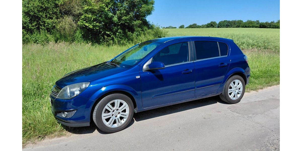 Opel Astra 99.850 km 2.800 &euro; Mettmann 40822