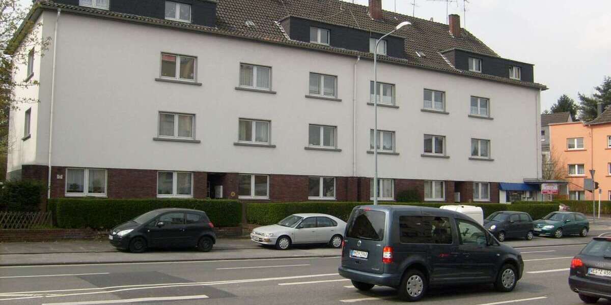 Etagenwohnung Mülheim-Saarn Saarn - 2 Zimmer, 61 m&sup2;, 579&euro; | Angebot:25220782