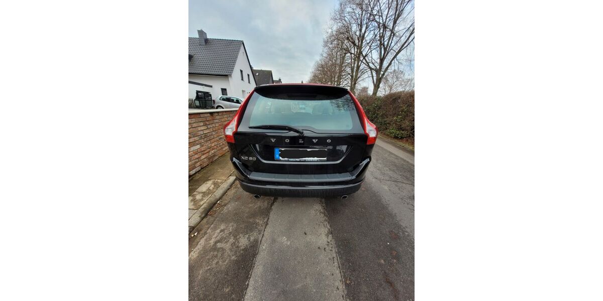 Volvo XC60 255.000 km 7.900 &euro; Neuss 41469