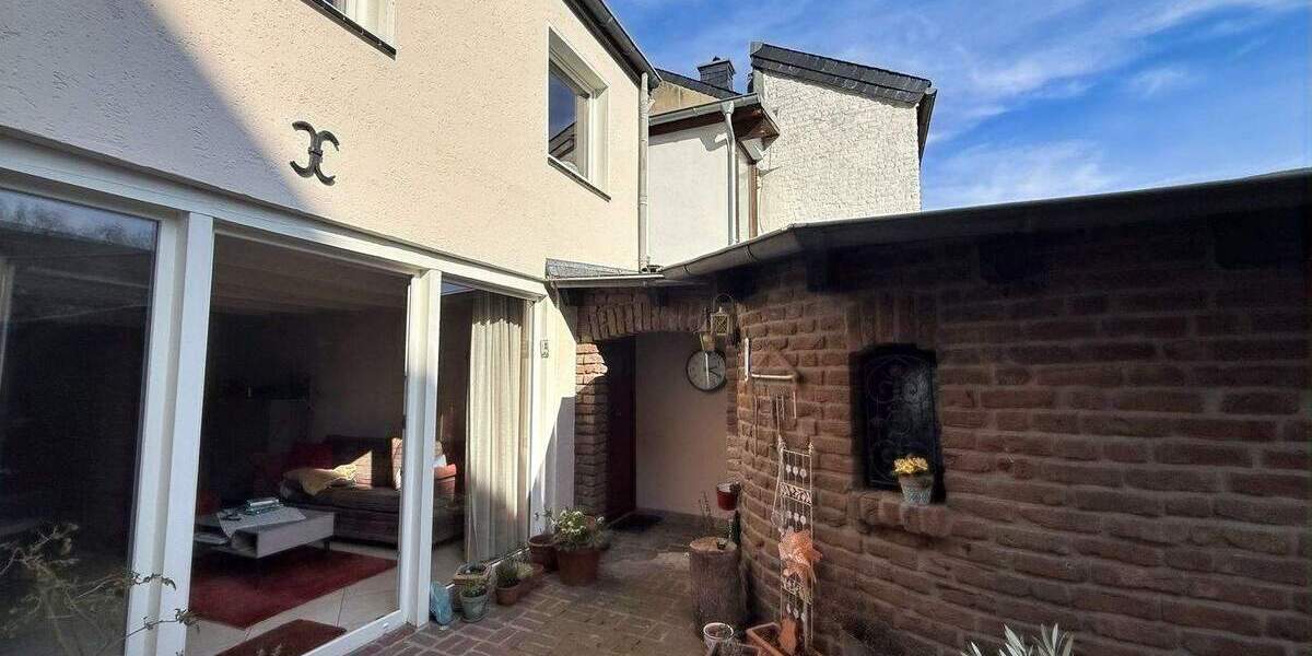 Einfamilienhaus Krefeld Linn - 4 Zimmer, 153 m&sup2;, 485.000&euro; | Angebot:25940231