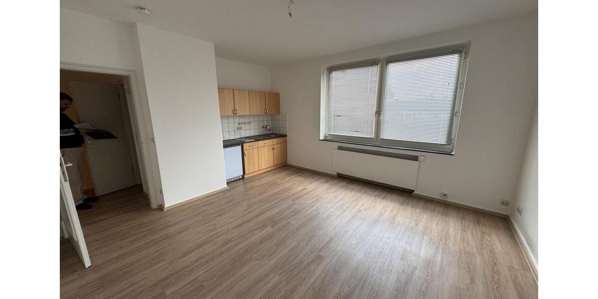 Etagenwohnung Essen Südviertel - 1 Zimmer, 25 m&sup2;, 320&euro; | Angebot:25965158