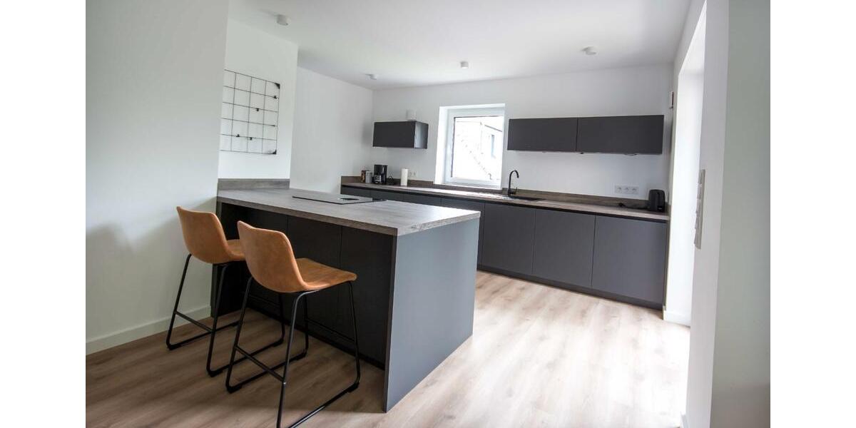 Etagenwohnung Düsseldorf Stadtbezirk 8 - 2.5 Zimmer, 74 m&sup2;, 1.450&euro; | Angebot:27536461