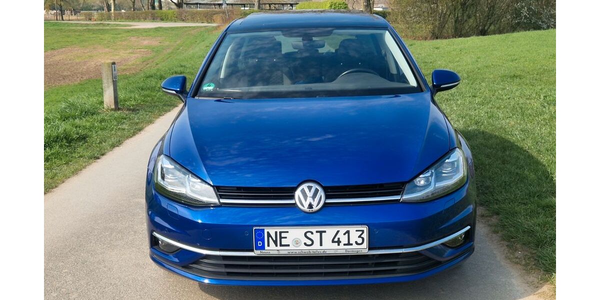 VW Golf 62.000 km 15.900 &euro; Neuss 41468