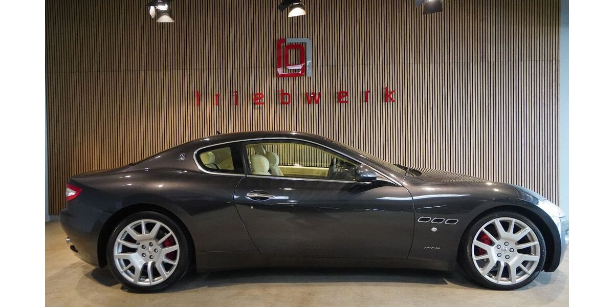 Maserati Granturismo 48.000 km 46.941 &euro; Duisburg 47228