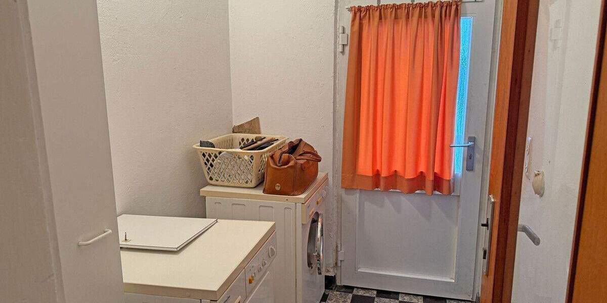 Doppelhaushälfte Duisburg Baerl - 5 Zimmer, 141 m&sup2;, 225.000&euro; | Angebot:25684462