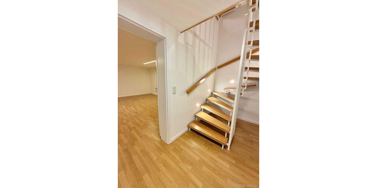 Doppelhaushälfte Düsseldorf Kaiserswerth - 8 Zimmer, 213 m&sup2;, 1.680.000&euro; | Angebot:25728281