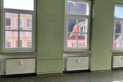 Wohnung Moers - 3 Zimmer, 82 m&sup2;, 159.000&euro; | Angebot:27086009