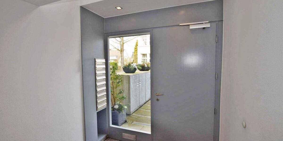 Etagenwohnung Essen Bredeney - 2 Zimmer, 52 m&sup2;, 240.000&euro; | Angebot:25777584