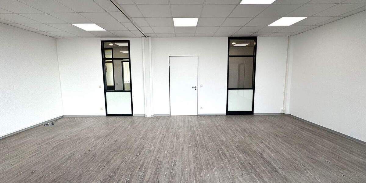 Gewerbeobjekt Willich Münchheide - 7 Zimmer, 246 m&sup2;, 2.460&euro; | Angebot:25769990