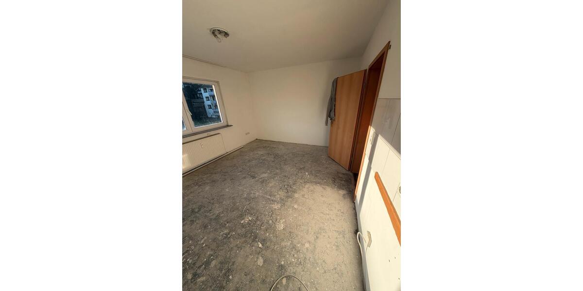 Etagenwohnung Duisburg Mittelmeiderich - 1 Zimmer, 40 m&sup2;, 610&euro; | Angebot:25994205