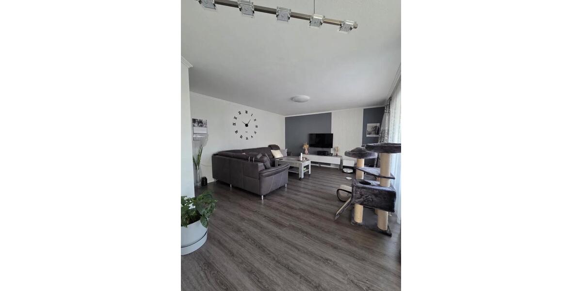 Etagenwohnung Remscheid - 4 Zimmer, 97 m&sup2;, 230.000&euro; | Angebot:27071952