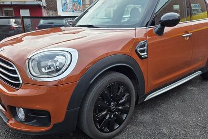 Mini Countryman D (Cooper) 197.000 km 8.999 &euro; Neuss 41462