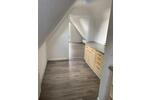 Dachgeschoßwohnung Langenfeld (Rheinland) - 2 Zimmer, 42 m&sup2;, 800&euro; | Angebot:25160331
